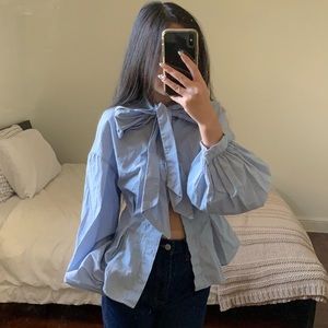 H&M tie neck puff sleeve button up blouse